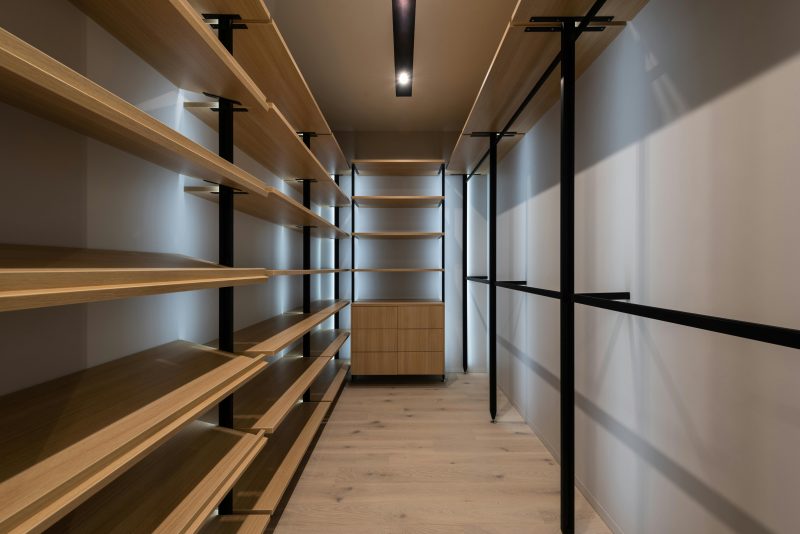 Walk In Closet