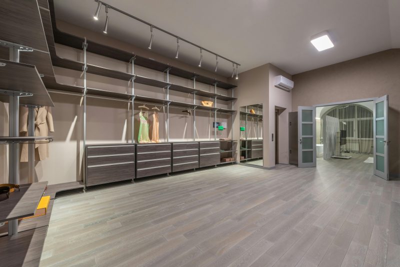 Walk In Closet