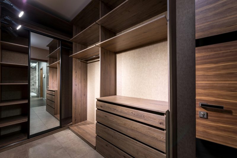 Walk In Closet